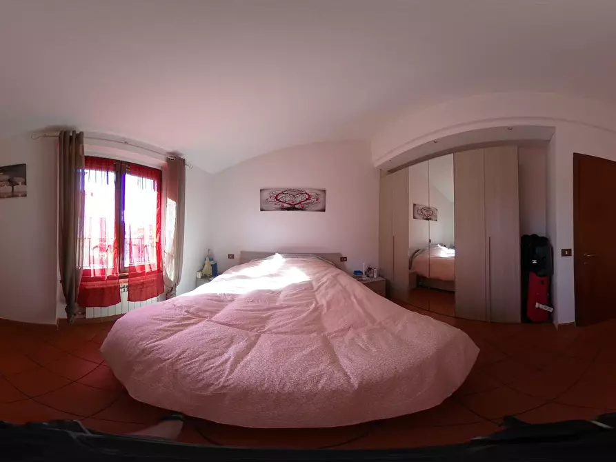 Immagine 53 di Quadrilocale in vendita  in Via Campania a Castiglione Del Lago