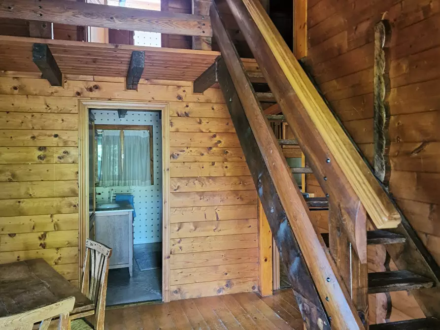 Immagine 46 di Villa in vendita  in Via dei Cespugli 12 a Passignano Sul Trasimeno