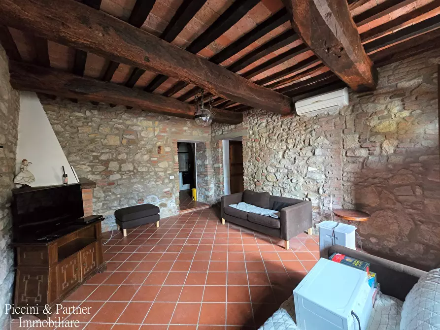 Immagine 10 di Porzione di casa in vendita  in Località Poggetto a Castiglione Del Lago