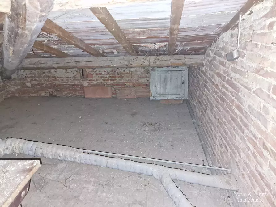 Immagine 59 di Rustico / casale in vendita  in Via della Vittoria 21 a Castiglione Del Lago