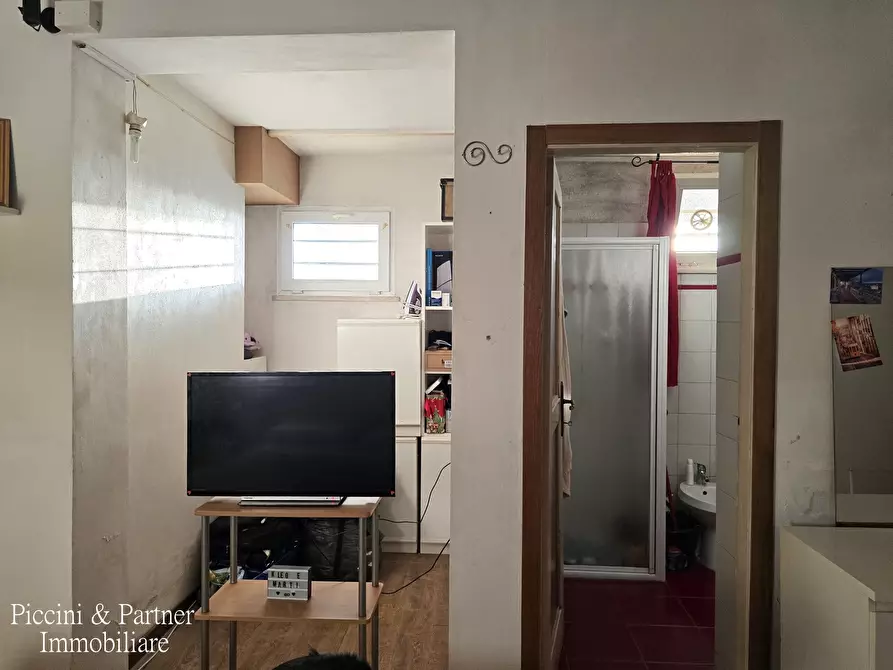 Immagine 53 di Porzione di casa in vendita  in Via dei Narcisi 39 a Perugia