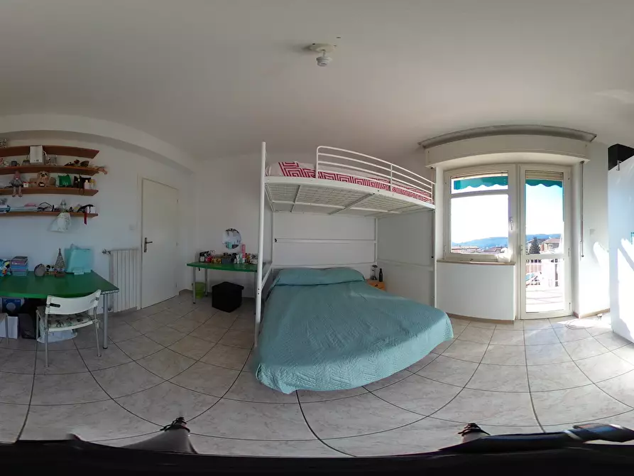 Immagine 49 di Pentalocale in vendita  in Via Beatrice 38 a Perugia