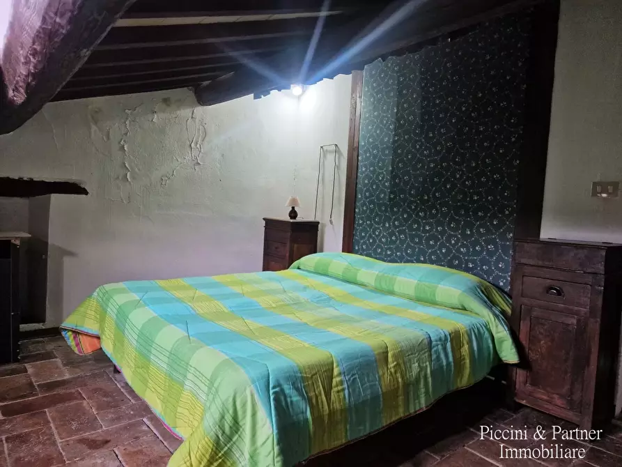 Immagine 48 di Bilocale in vendita  in Via Italia a Magione