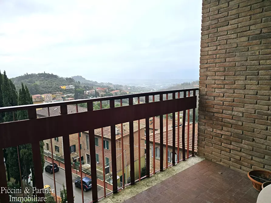 Immagine 52 di Pentalocale in vendita  in Via Frà Bevignate 14 a Perugia