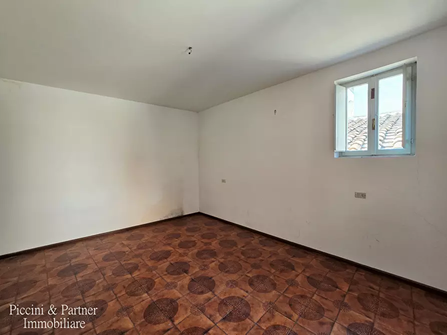 Immagine 55 di Pentalocale in vendita  in Via Imbriani 38 a Perugia