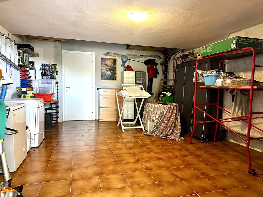 Immagine 30 di Villetta a schiera in vendita  in Via San Benedetto 4 a Diano Arentino