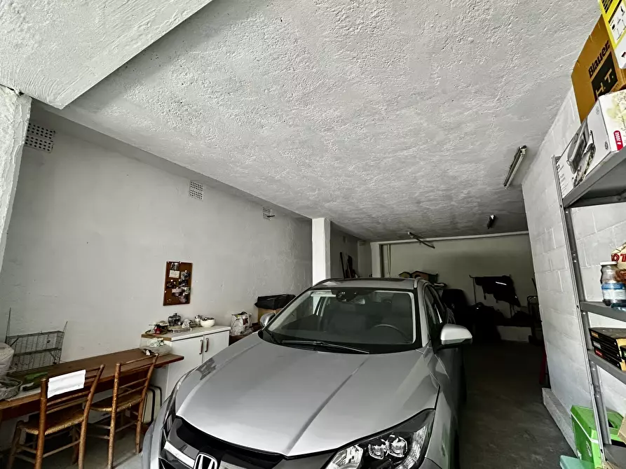 Immagine 3 di Garage in vendita  in Via A. San Novaro a Diano San Pietro