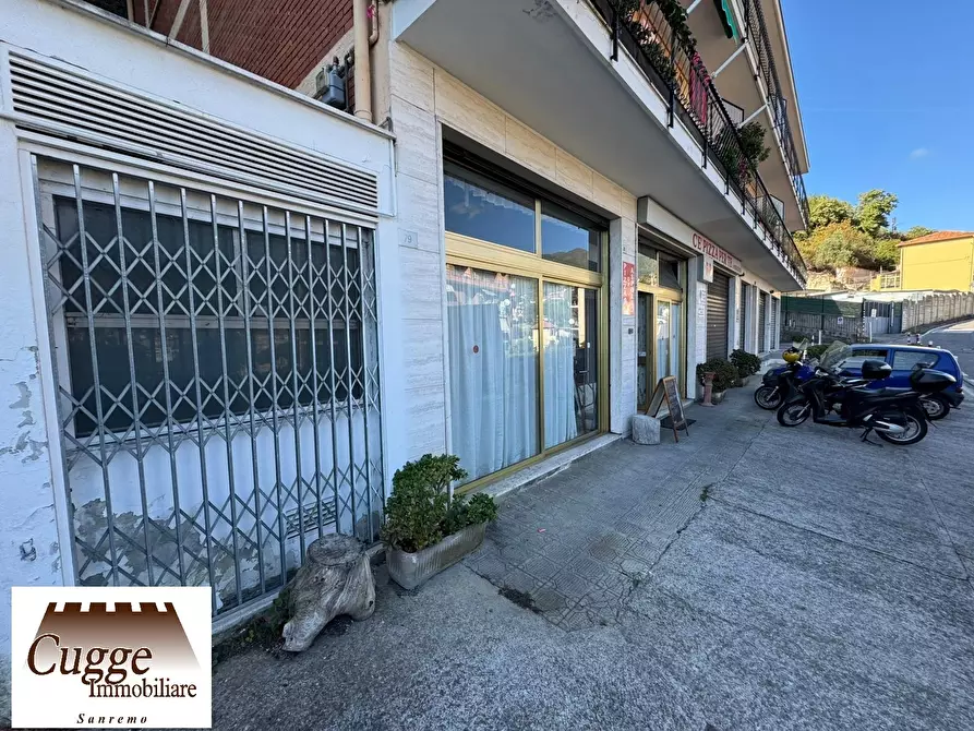 Immagine 13 di Locale commerciale in vendita  in Strada Sen. Ernesto Marsaglia 89 a San Remo