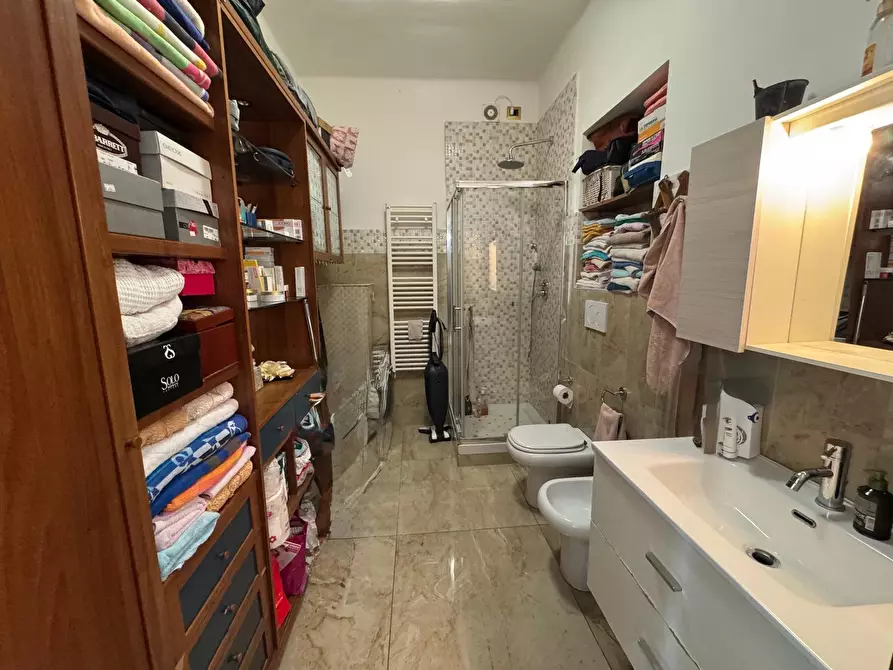 Immagine 14 di Quadrilocale in vendita  in Corso Cavallotti 209 a San Remo