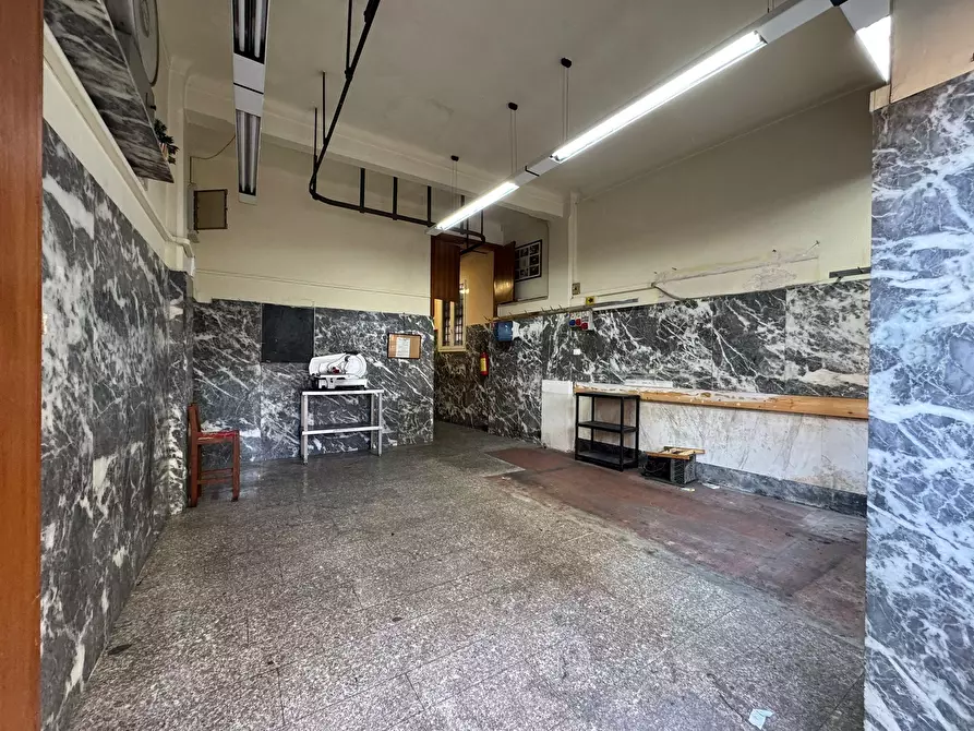 Immagine 9 di Locale commerciale in affitto  in Via Lamarmora 13 a San Remo