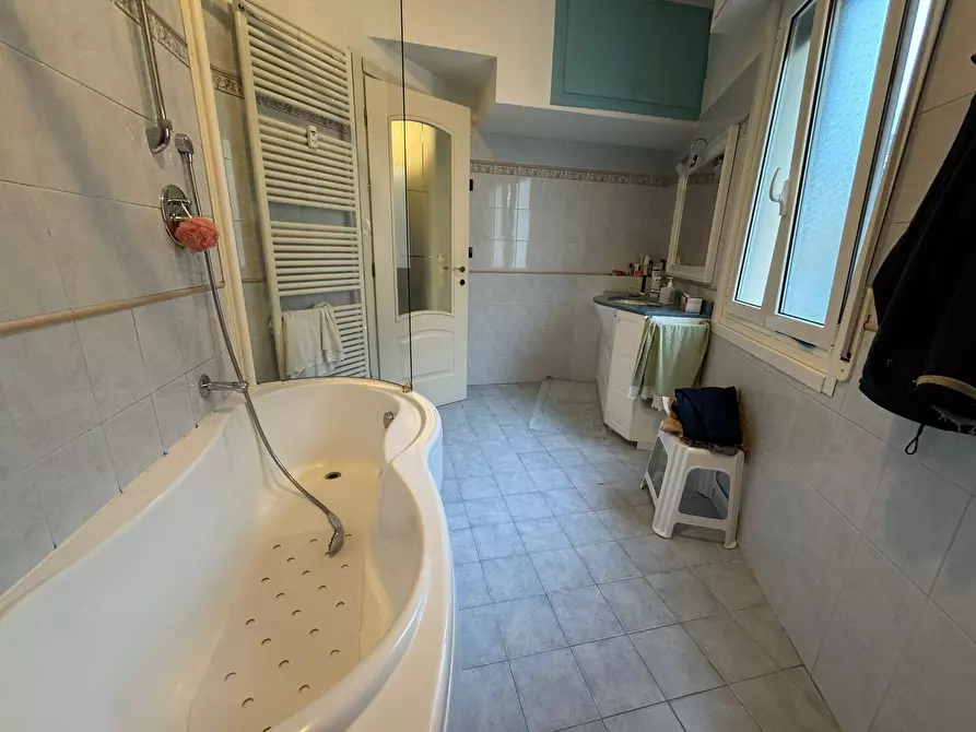 Immagine 18 di Quadrilocale in vendita  in Via Galileo Galilei 315 a San Remo