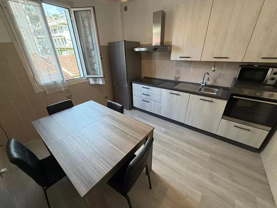 Immagine 20 di Quadrilocale in vendita  in Via Martiri della Libertà 330 a San Remo