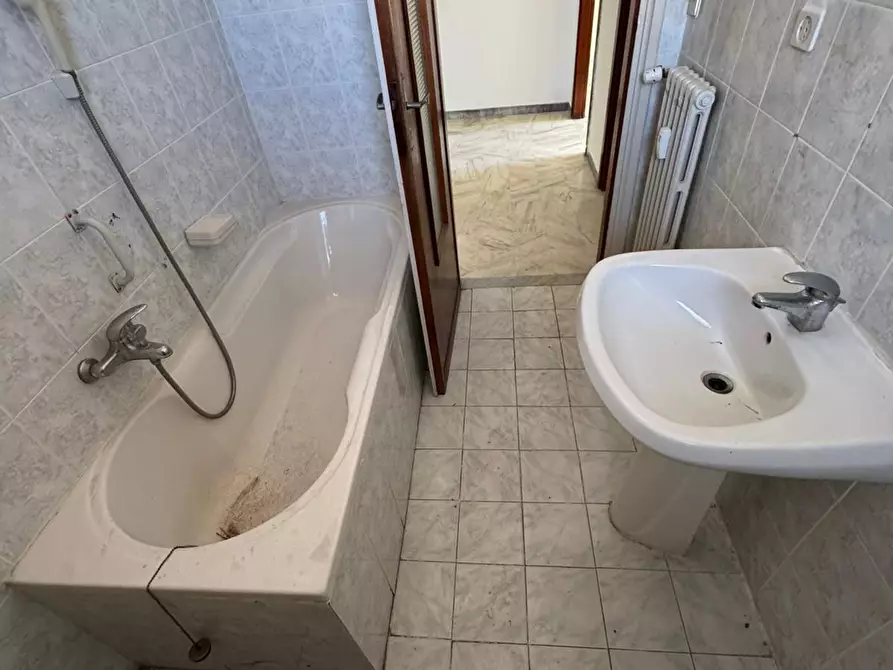 Immagine 11 di Trilocale in vendita  in Via Galileo Galilei 639 a San Remo