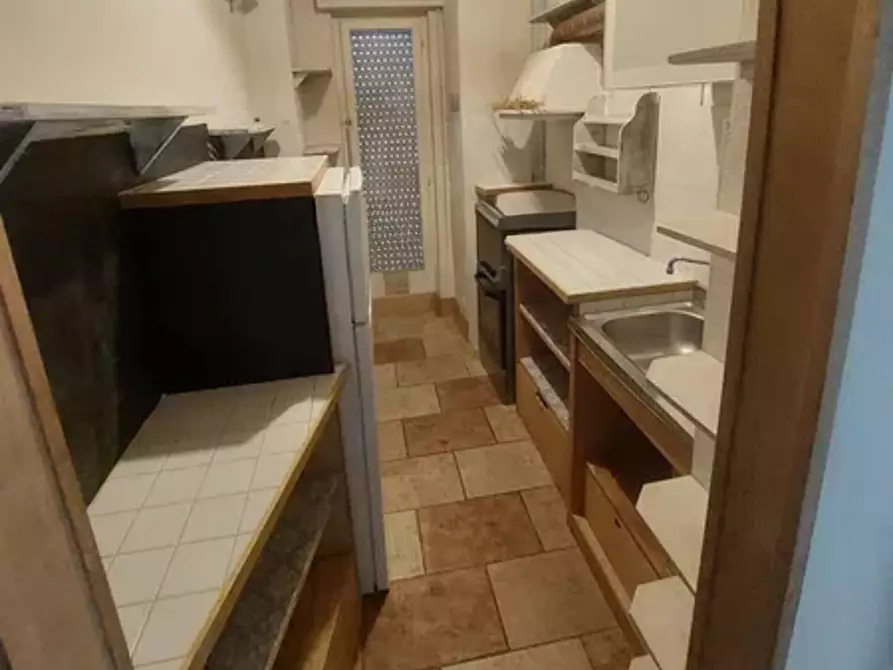 Immagine 6 di Quadrilocale in affitto  a Camaiore