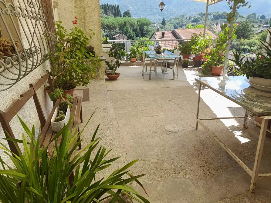 Immagine 69 di Rustico / casale in vendita  a Camaiore