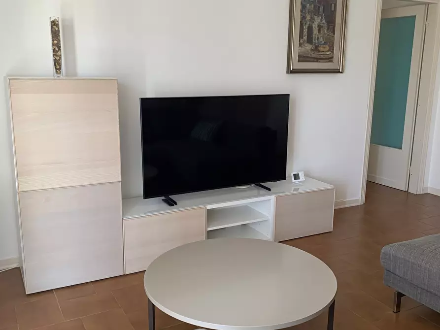 Immagine 22 di Casa semindipendente in affitto  a Pietrasanta