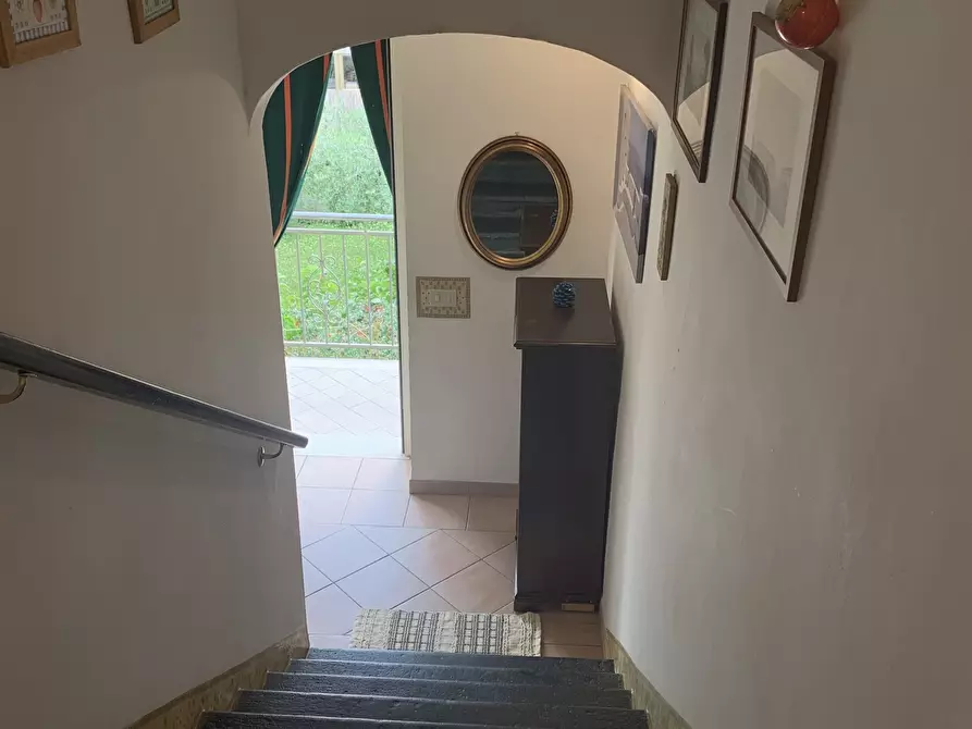 Immagine 21 di Porzione di casa in vendita  a Camaiore