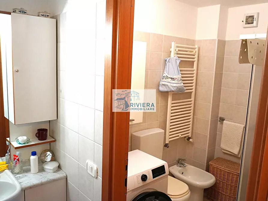 Immagine 51 di Villa in vendita  in Via Giulio Cesare 2 a Santo Stefano Al Mare