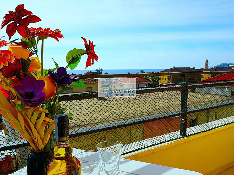 Immagine 8 di Quadrilocale in vendita  in via doneghi a Santo Stefano Al Mare