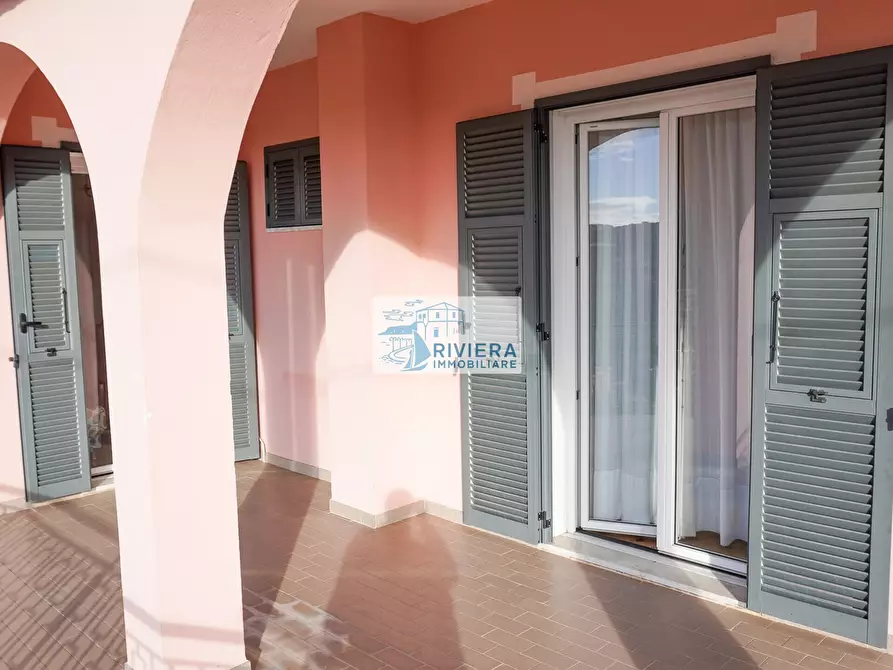 Immagine 21 di Porzione di casa in vendita  a San Remo