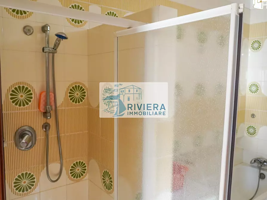 Immagine 24 di Appartamento in vendita  in Corso Villaregia a Riva Ligure