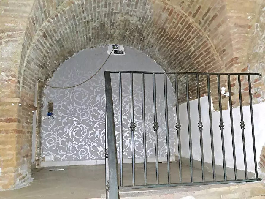 Immagine 9 di Locale commerciale in vendita  in VIA VICO X CAVOUR a Lanciano