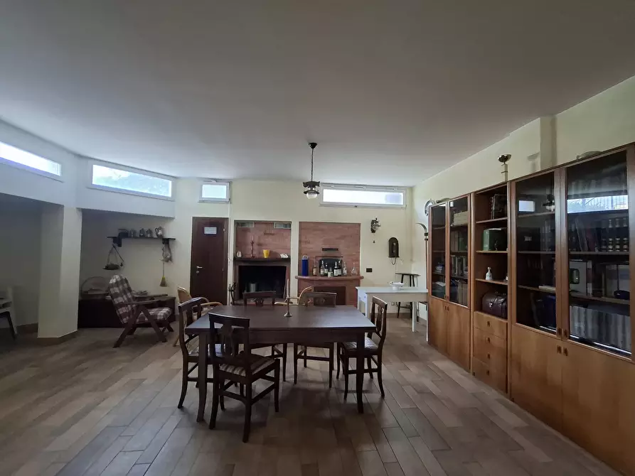 Immagine 59 di Villa in vendita  a Lanciano