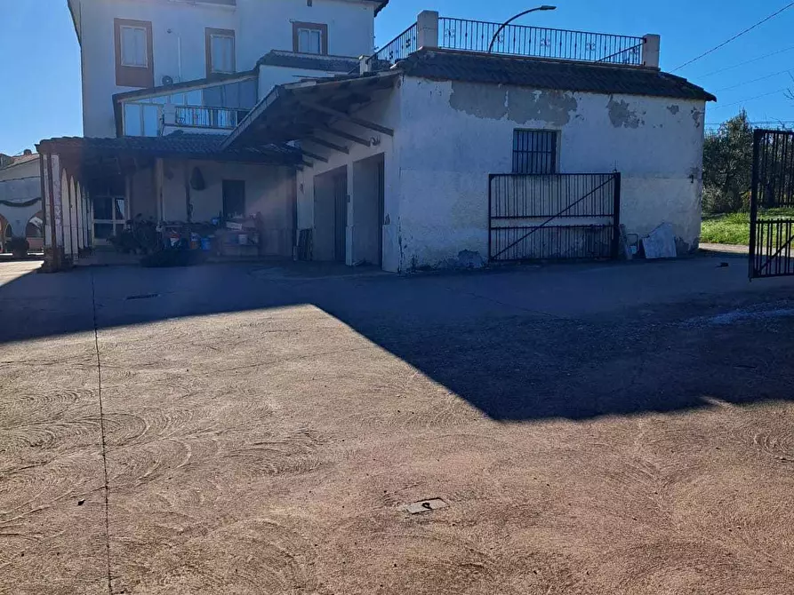 Immagine 72 di Rustico / casale in vendita  in via colle della fonte 94 a Frisa