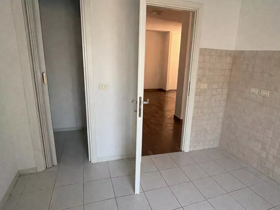 Immagine 14 di Quadrilocale in vendita  a Lanciano