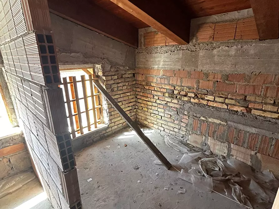 Immagine 8 di Mansarda in vendita  in via nazionale per lanciano a Santa Maria Imbaro