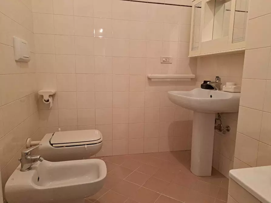 Immagine 5 di Quadrilocale in vendita  a Lanciano