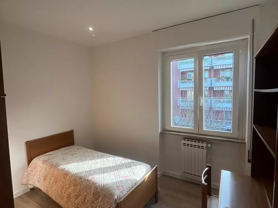 Immagine 21 di Pentalocale in vendita  in Via Martiri VI Ott. 90 a Lanciano