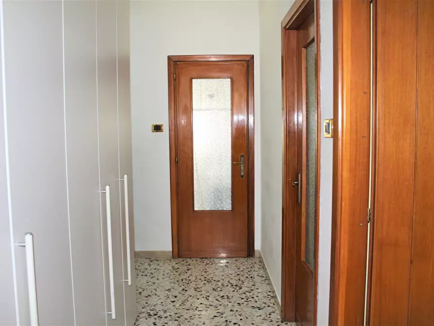 Immagine 11 di Pentalocale in vendita  in Via Ferro di Cavallo 91 a Lanciano