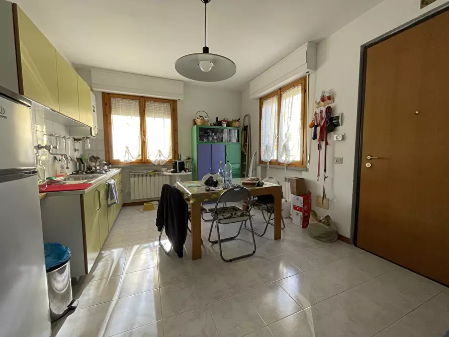 Immagine 1 di Casa indipendente in vendita  in Corso Giacomo Matteotti a Cecina