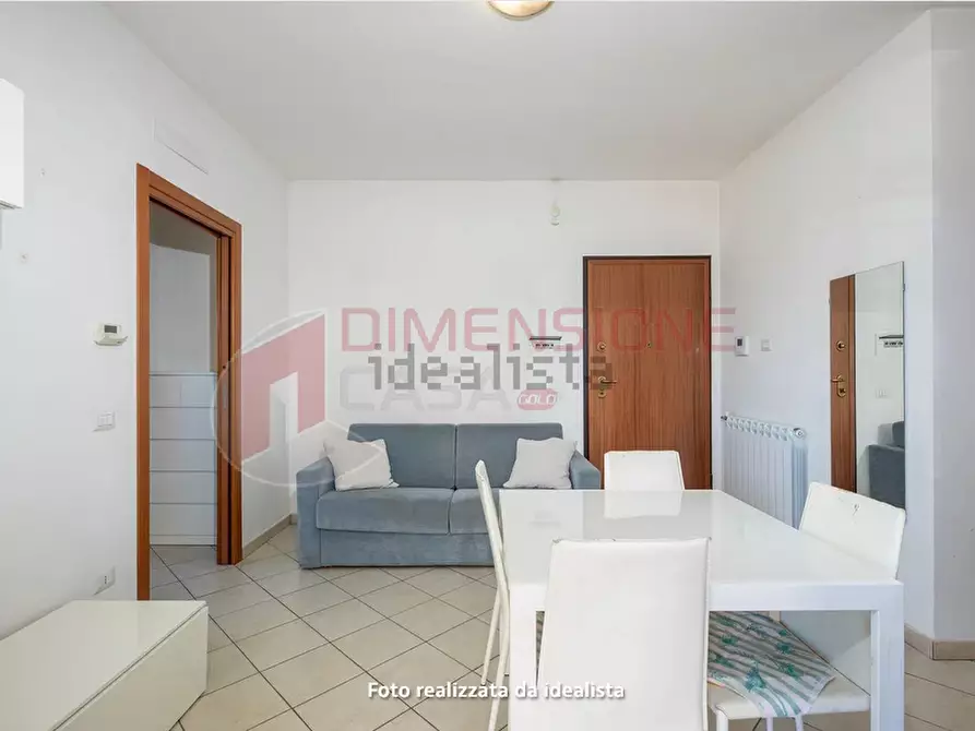 Immagine 5 di Bilocale in vendita  in Via Rocca di Cambio a Roma