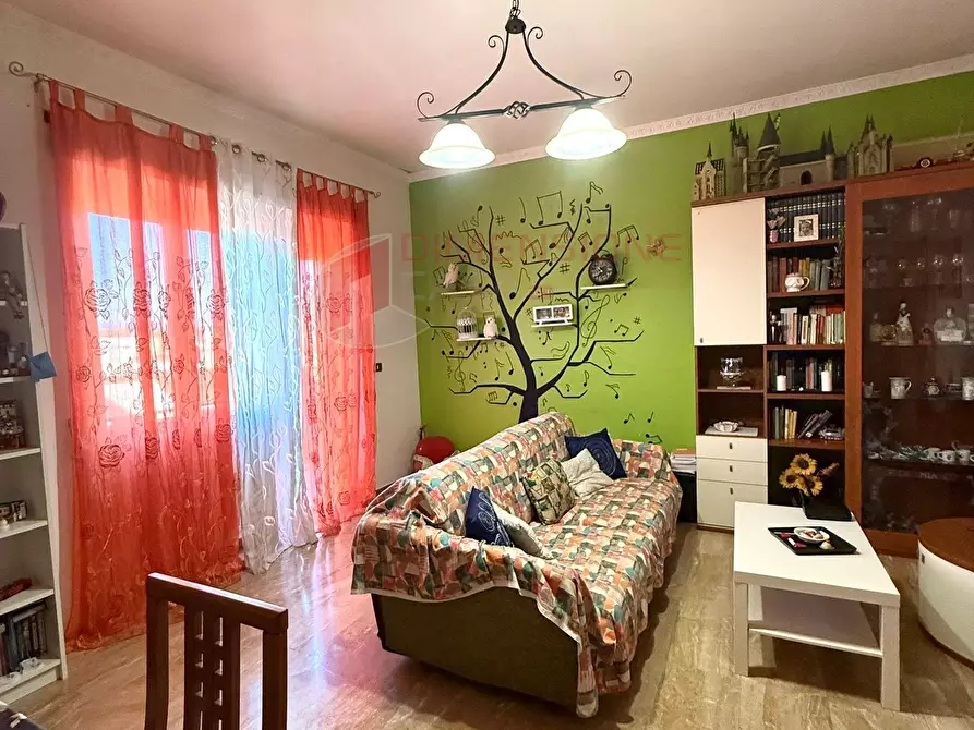Immagine 4 di Trilocale in vendita  in Via Partanna a Roma