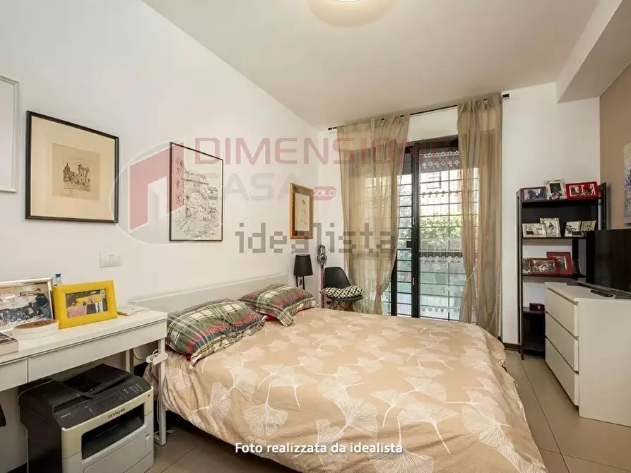 Immagine 15 di Bilocale in vendita  in Via del Fosso dell'Osa 399 a Roma