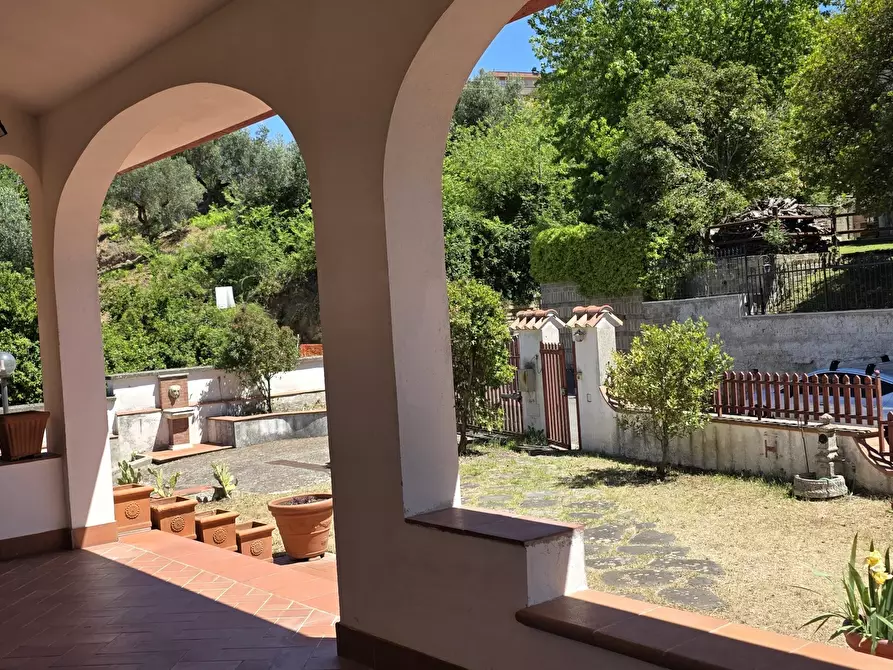 Immagine 57 di Villa in vendita  in Via Aldo Moro 11 a Castelnuovo Di Porto