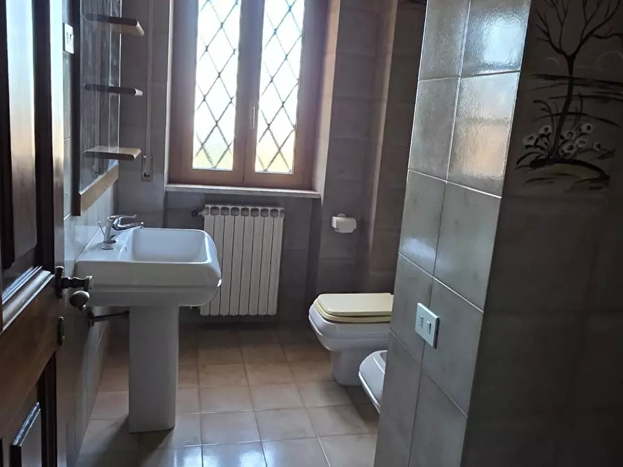 Immagine 35 di Villa in vendita  in Via Aldo Moro 11 a Castelnuovo Di Porto