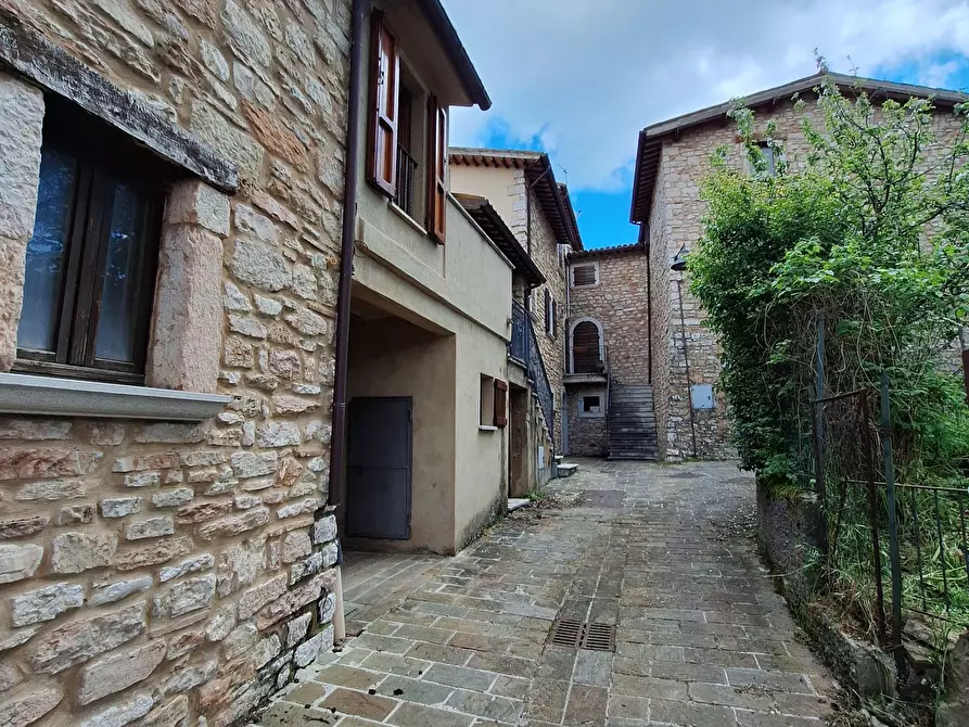 Immagine 29 di Attico in vendita  in Via Folignate 1 a Visso