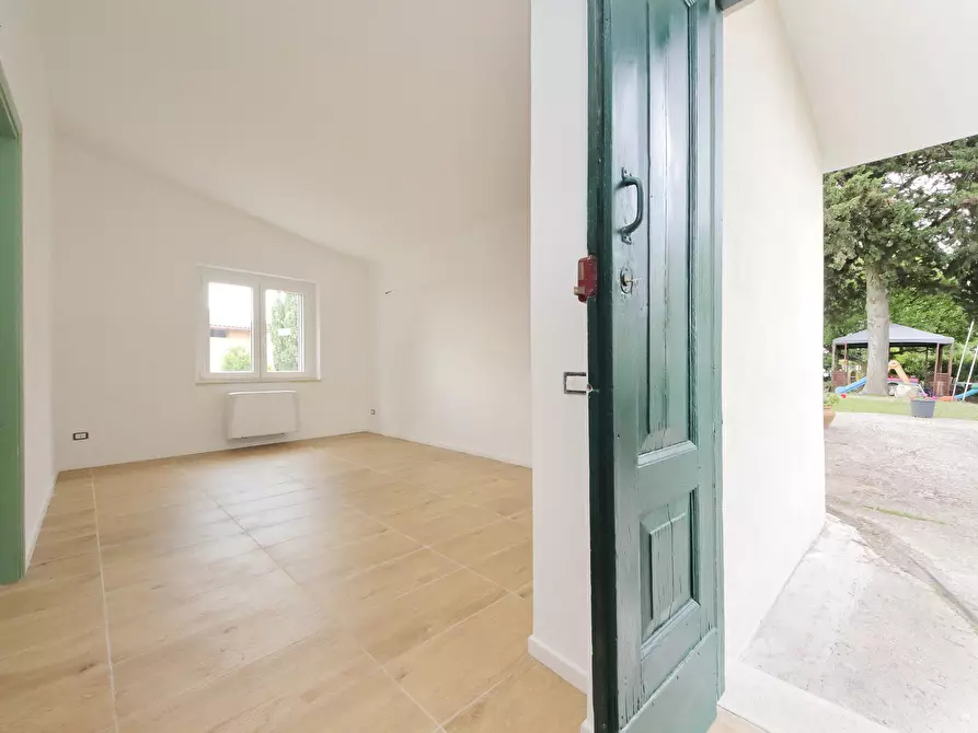 Immagine 114 di Rustico / casale in vendita  in Via Campagnanese 874 a Morlupo