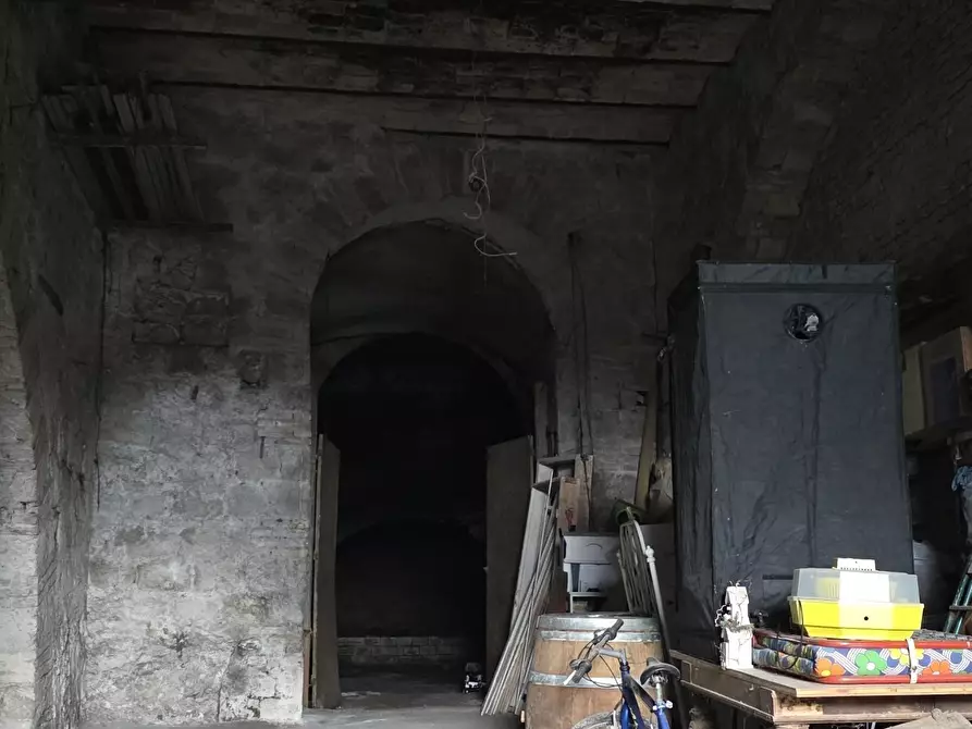 Immagine 3 di Garage in vendita  in Via Cesare Battisti 47 a Morlupo