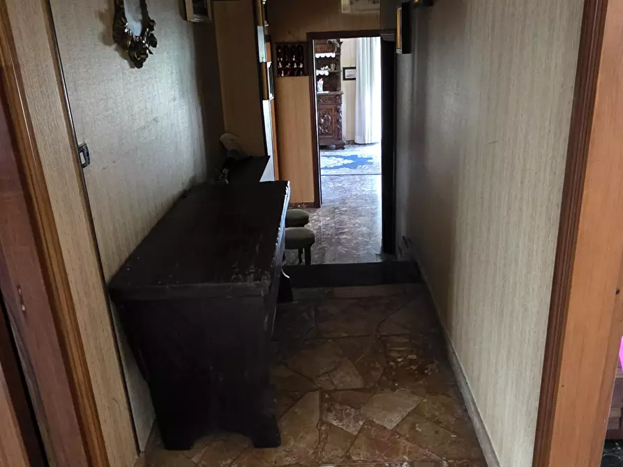 Immagine 31 di Casa bifamiliare in vendita  in Via Giovanni Pascoli 18 a Rignano Flaminio