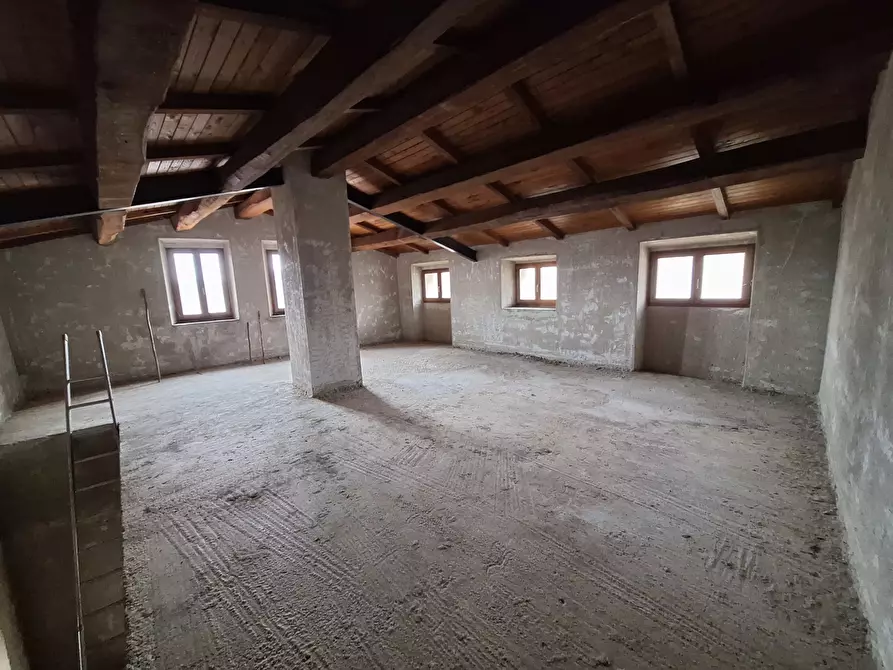 Immagine 30 di Rustico / casale in vendita  in via di Agliano 1 a Campello Sul Clitunno