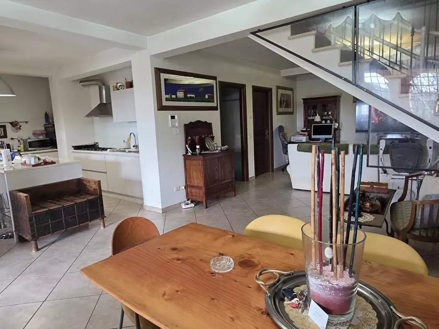 Immagine 25 di Villa in vendita  in Via Aldo Moro 889 a Morlupo