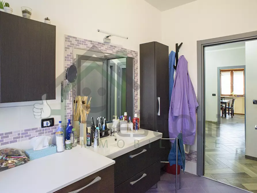 Immagine 24 di Quadrilocale in vendita  in Via Battitore 67 a Ciriè