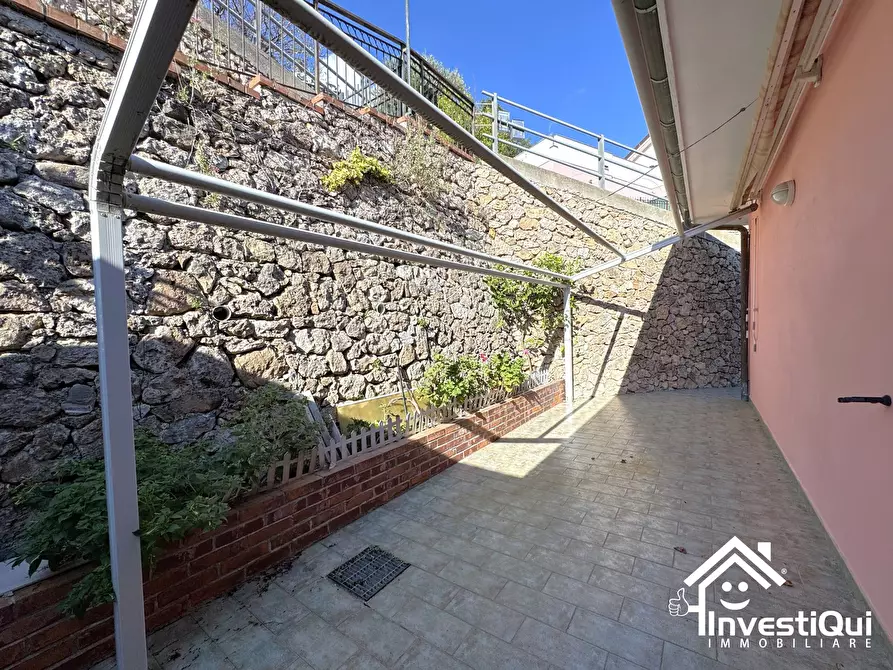 Immagine 4 di Bilocale in vendita  in Via Giorni Santarò 105 a Tovo San Giacomo