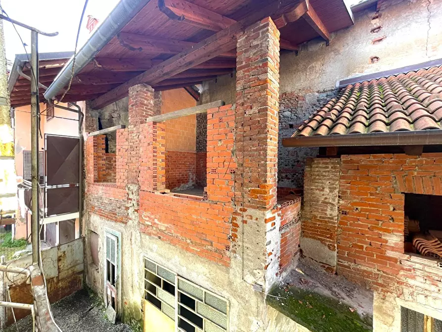 Immagine 20 di Terratetto in vendita  in Piazza Castello 30 a Ciriè