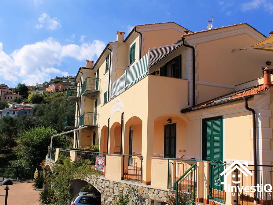 Immagine 28 di Trilocale in vendita  in Piazza Plebiscito 27 a Magliolo