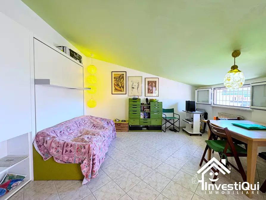 Immagine 15 di Monolocale in vendita  in Via Edmondo De Amicis 51 a Pietra Ligure